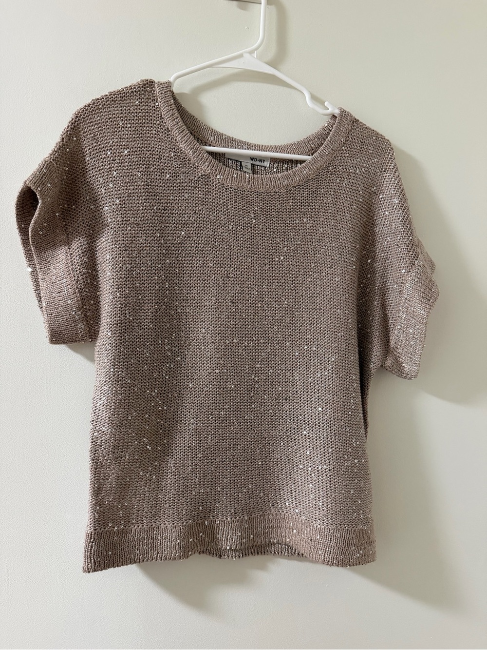 WD.NY Short Sleeve Scoop Neck Sweater in Taupe with Metallic Flecks